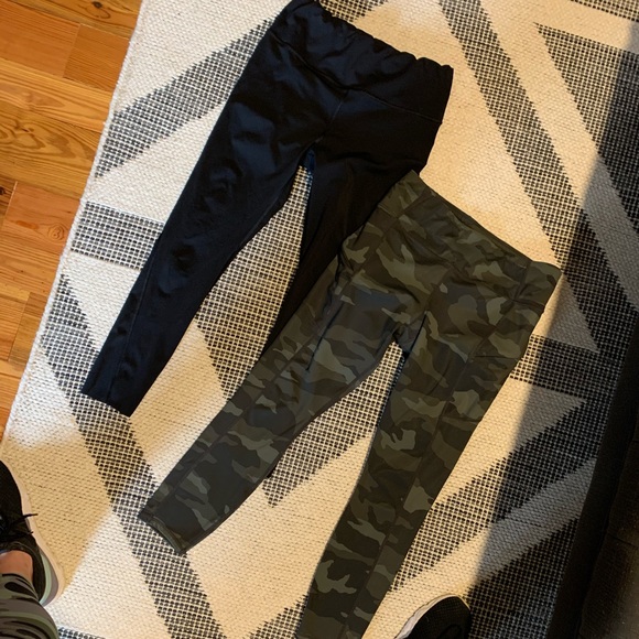 athleta camo contender